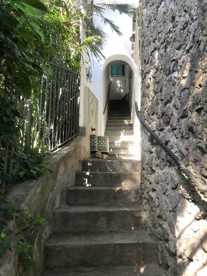 Villa Guya Capri Bagian luar foto